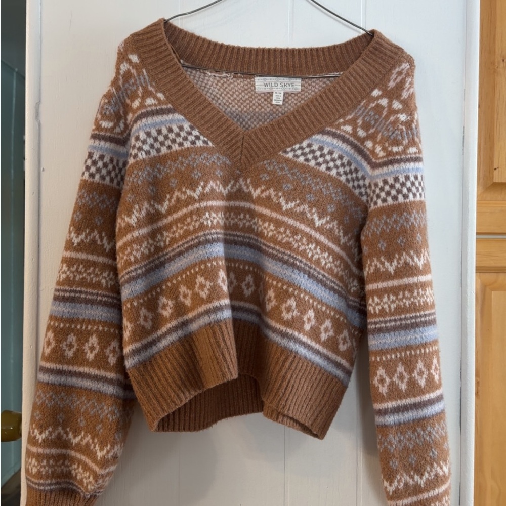Wild skye V-Neck knit Sweater